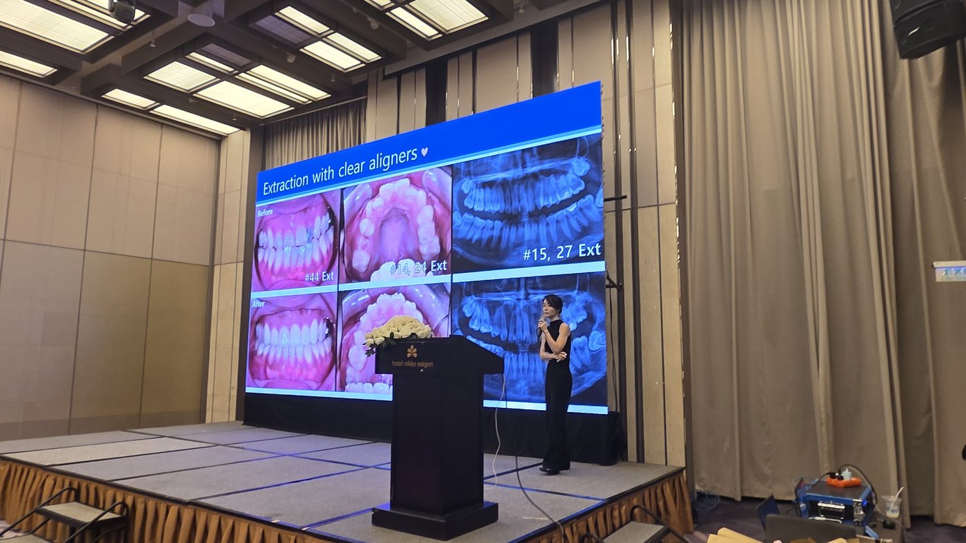 Dr. Joo-Hee Chun · Extraction with Clear Aligners